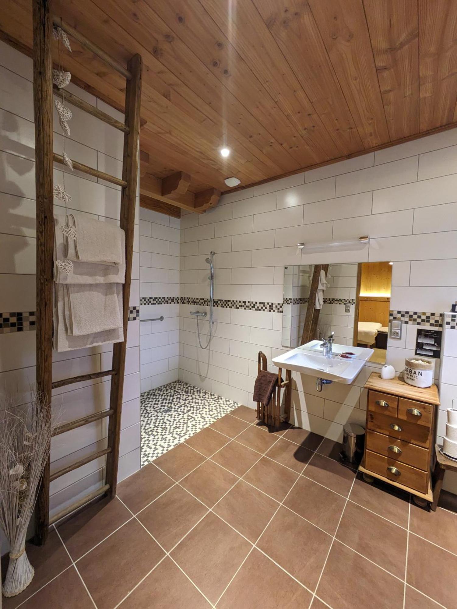 Chantemerle 1741, Chambres D'Hotes A La Montagne ซาล็องช์ ภายนอก รูปภาพ