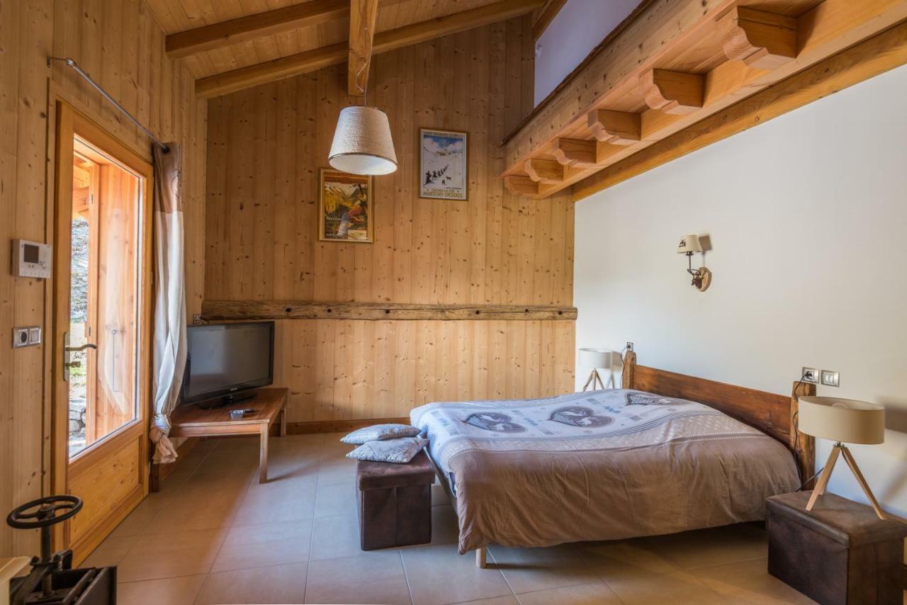 Chantemerle 1741, Chambres D'Hotes A La Montagne ซาล็องช์ ภายนอก รูปภาพ